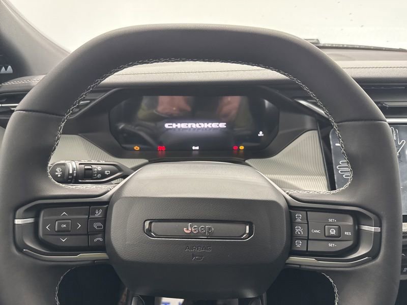 New 2026 Jeep Cherokee Laredo image 25