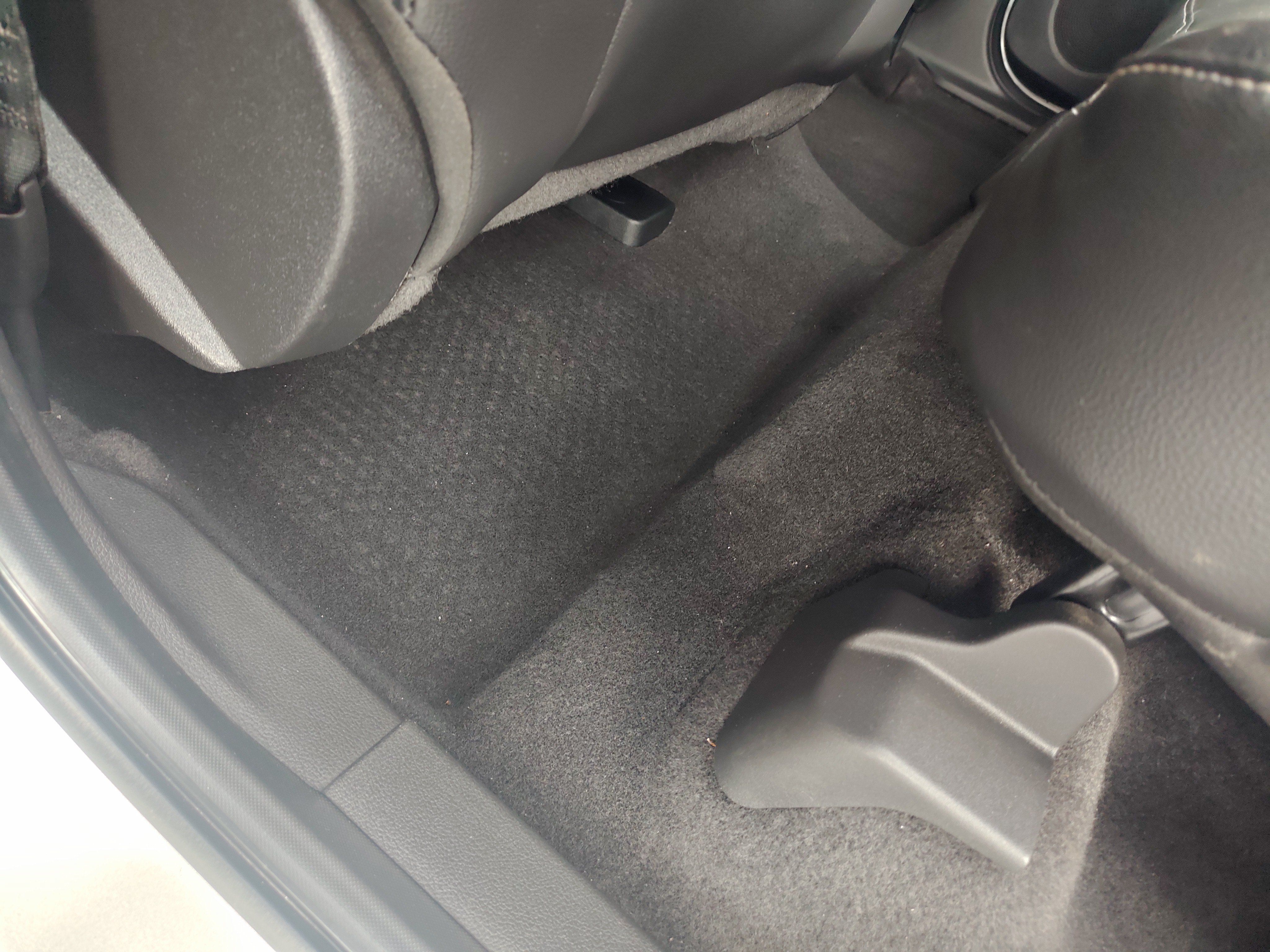 Used 2018 Ford Escape SE w/ SE Sport Appearance Package AWD/4WD image 8