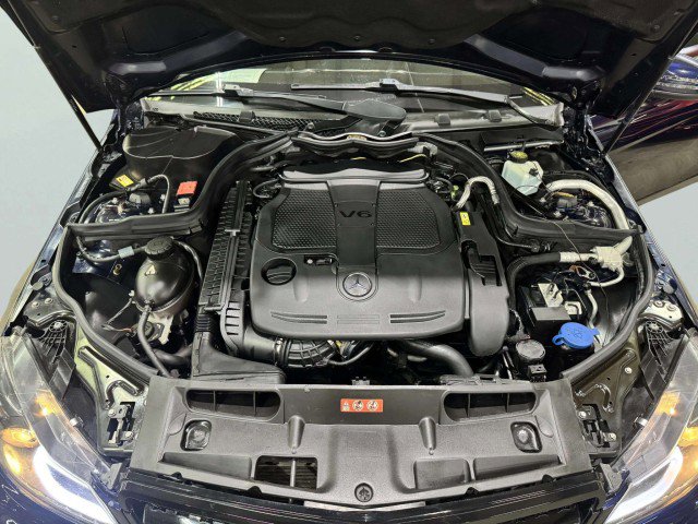Used 2014 Mercedes-Benz C 300 Sport image 43