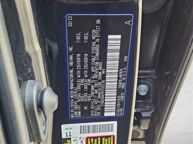 Used 2023 Toyota Highlander LE image 26