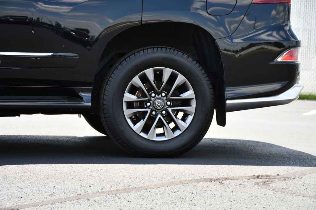 Used 2018 Lexus GX 460 Premium AWD/4WD image 11
