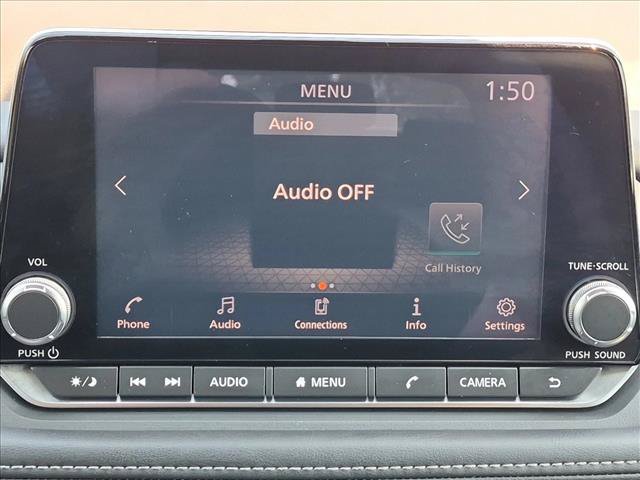 Used 2021 Nissan Rogue S FWD image 13