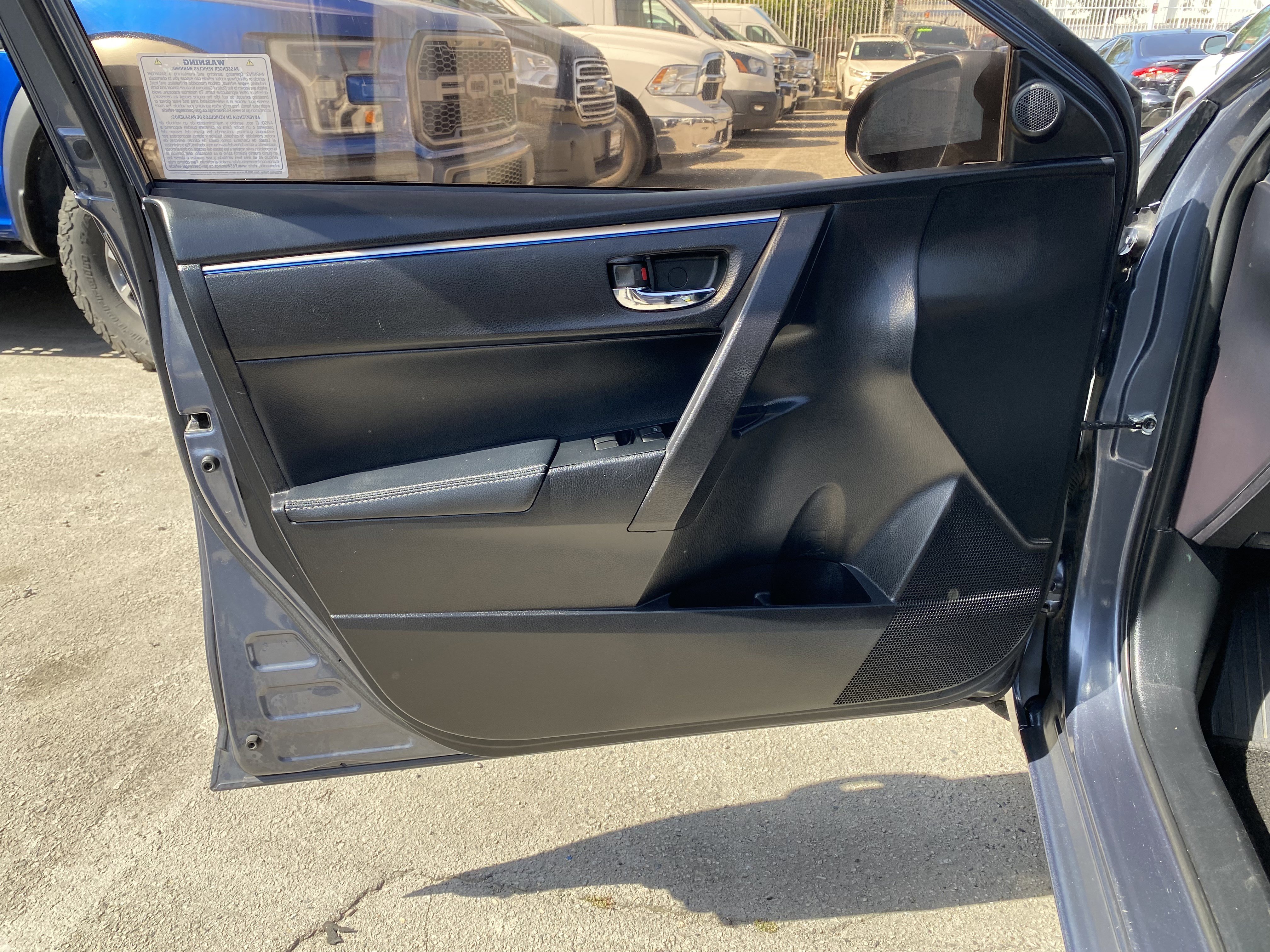 Used 2015 Toyota Corolla S FWD image 15