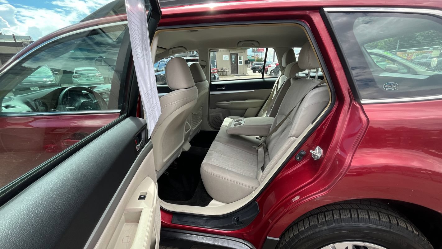 Used 2013 Subaru Outback 2.5i AWD/4WD image 19