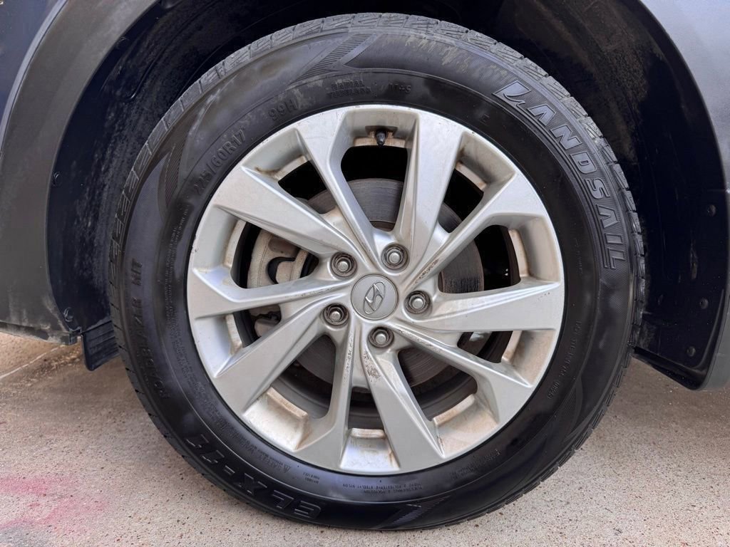 Used 2021 Hyundai Tucson Value FWD image 24