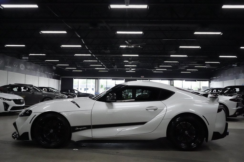 Used 2024 Toyota Supra RWD image 2