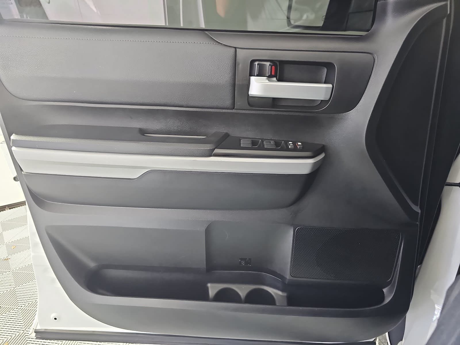 Used 2021 Toyota Tundra SR5 RWD image 25