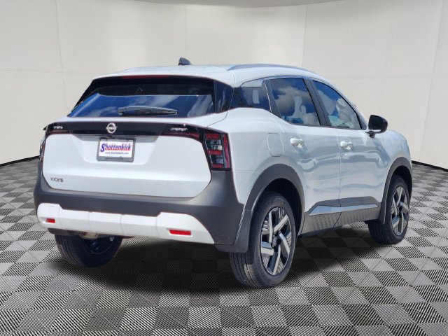 New 2027 Nissan Kicks SV FWD image 5
