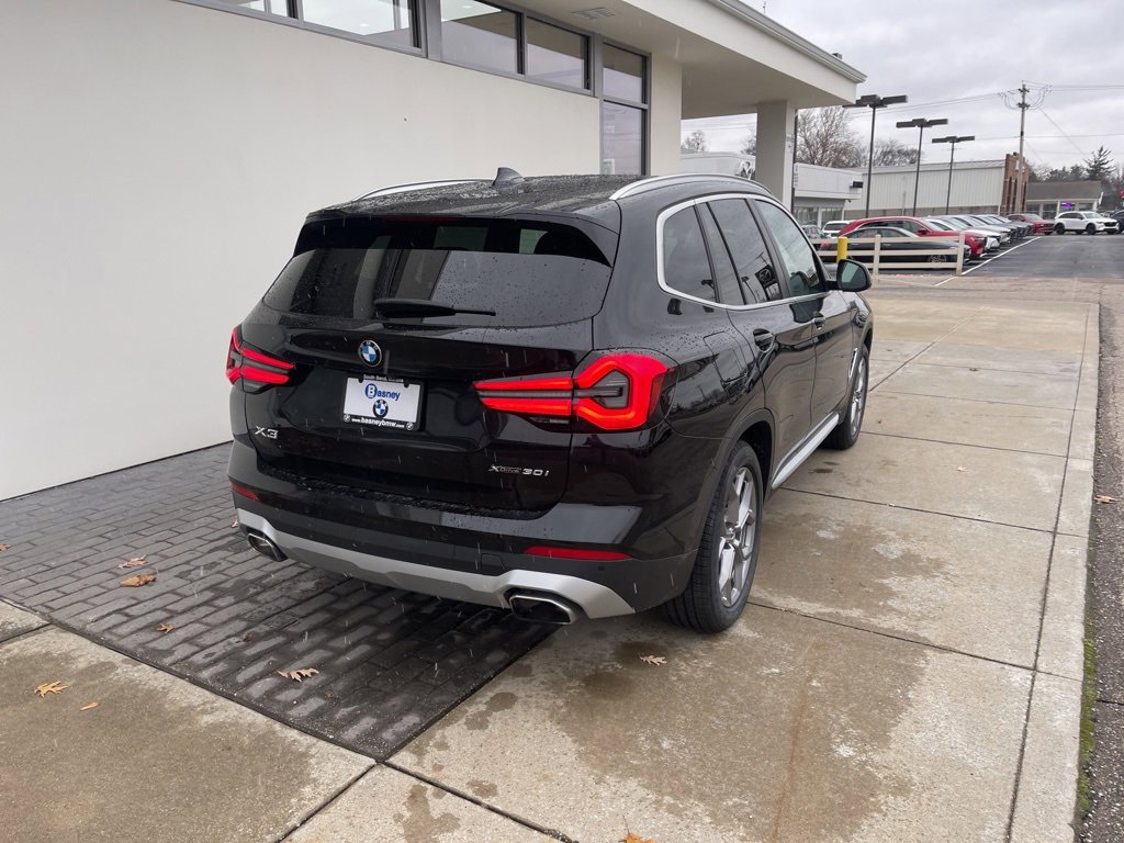 Certified 2023 BMW X3 xDrive30i w/ Premium Package image 5