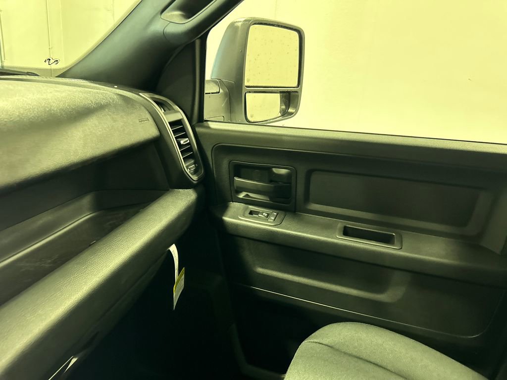 New 2026 RAM 3500 Tradesman image 23