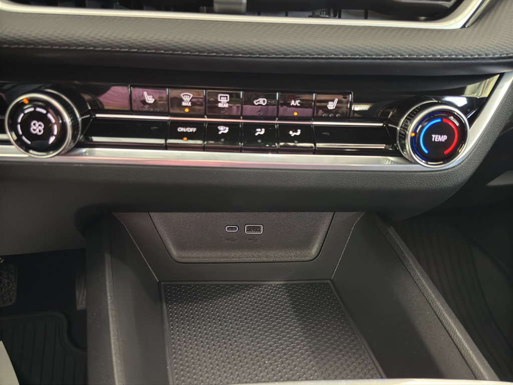 New 2026 Chevrolet Equinox LT image 16