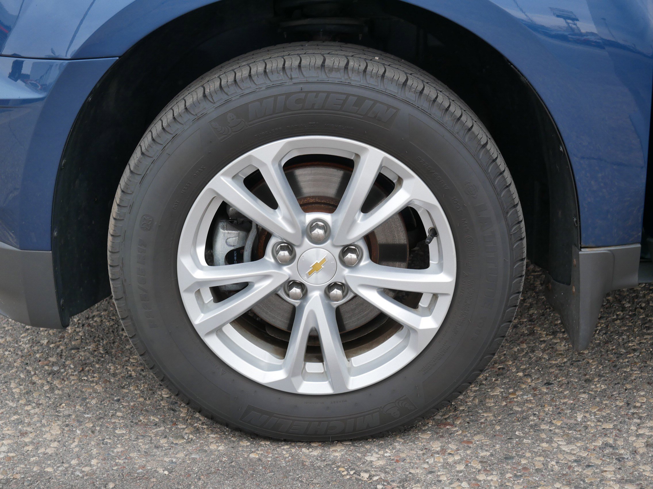 Used 2017 Chevrolet Equinox LT w/ Convenience Package image 15