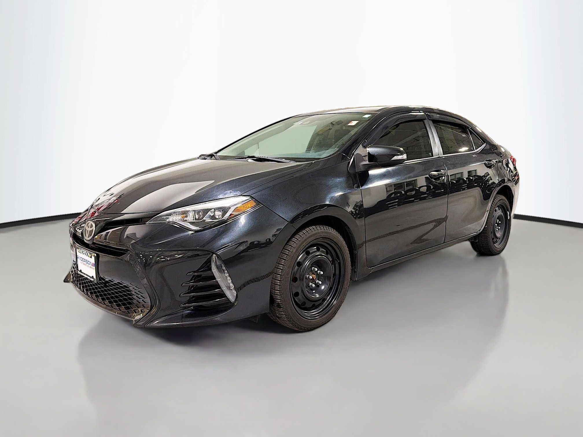 Used 2017 Toyota Corolla SE image 2
