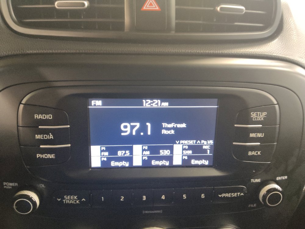Used 2017 Kia Soul FWD image 25