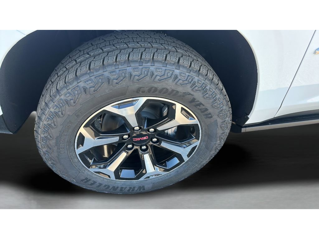 New 2026 GMC Yukon XL AT4 w/ AT4 Premium Package AWD/4WD image 29