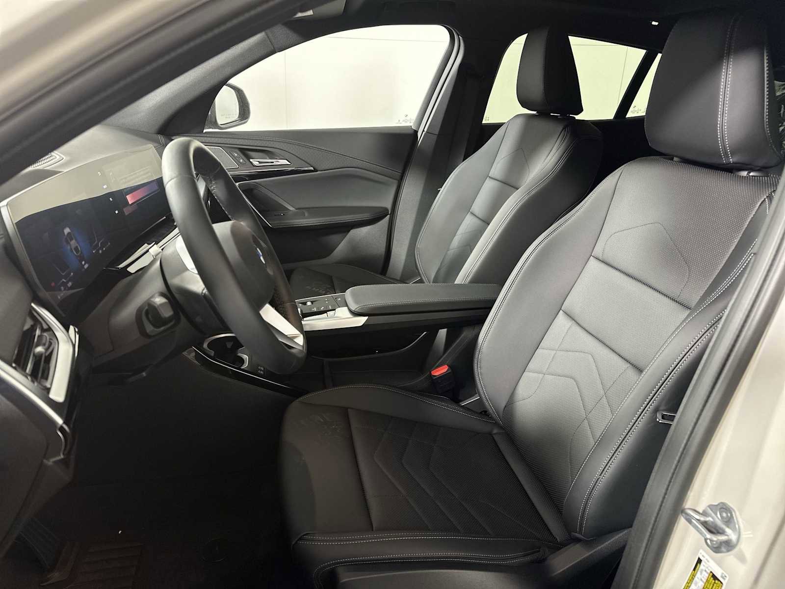 New 2026 BMW X2 xDrive28i w/ Convenience Package image 11