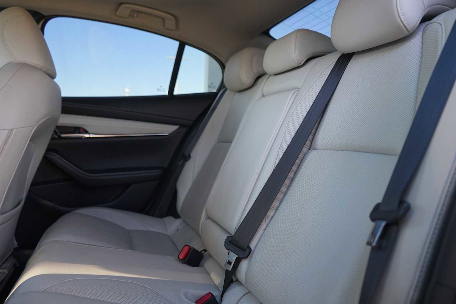 Used 2024 MAZDA MAZDA3 2.5 Turbo Sedan w/Premium Plus image 14