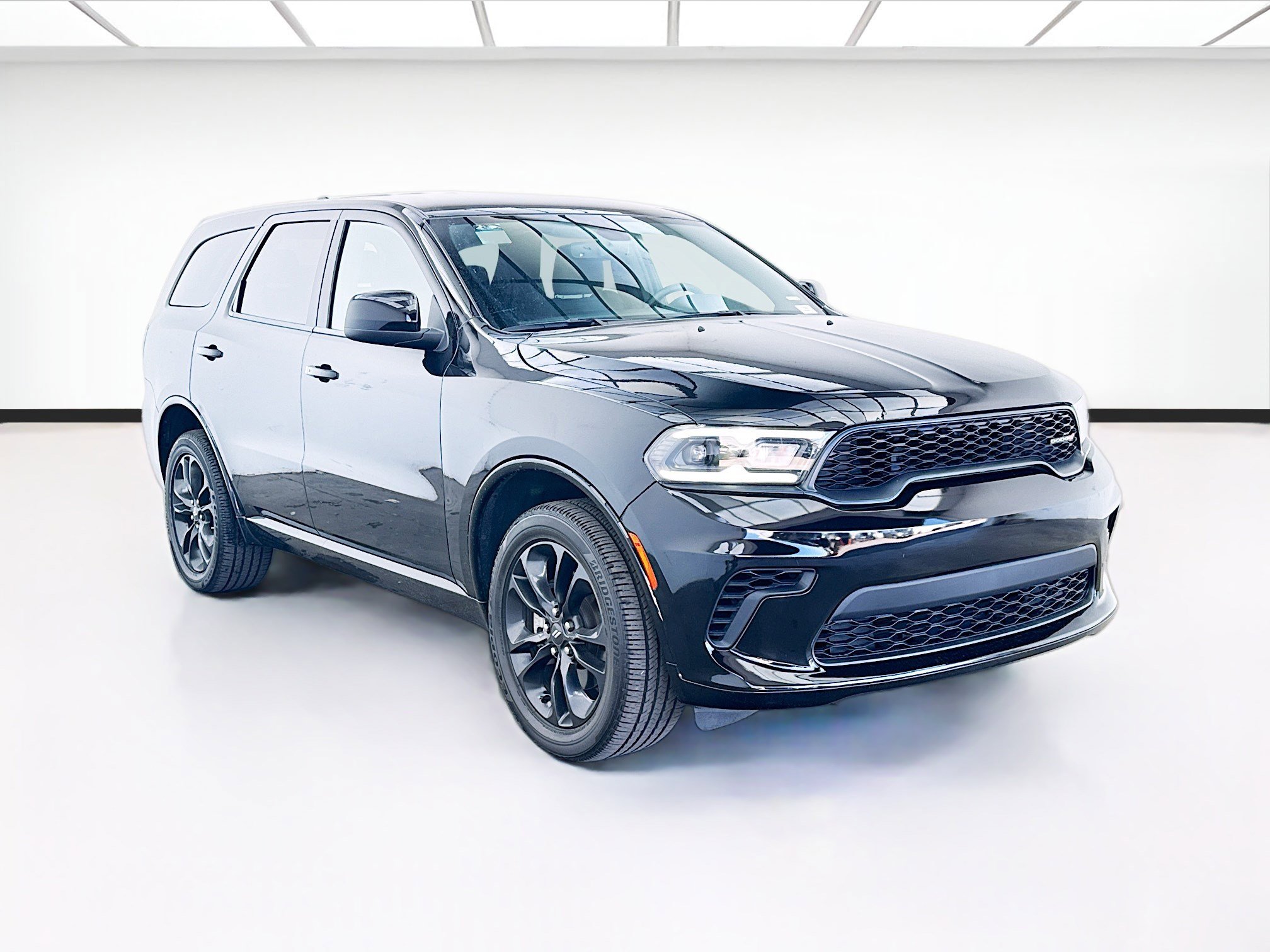 Used 2024 Dodge Durango GT image 3