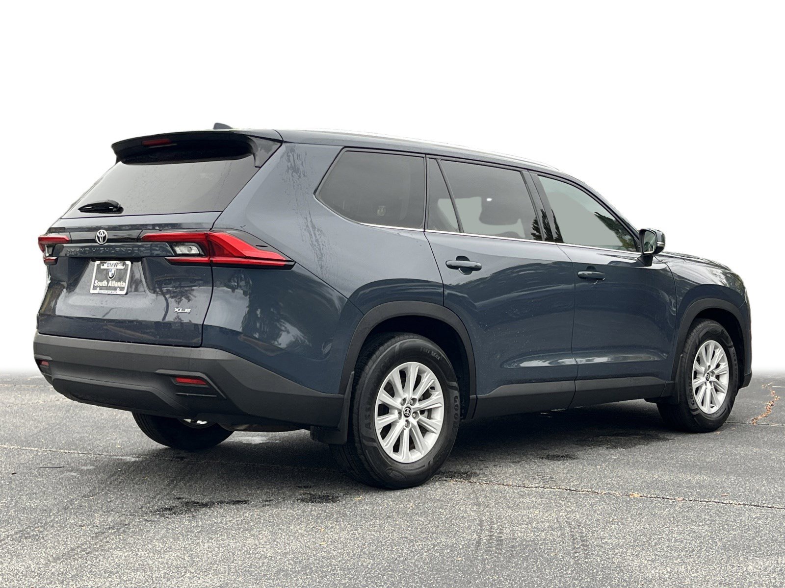 Used 2024 Toyota Grand Highlander XLE image 34