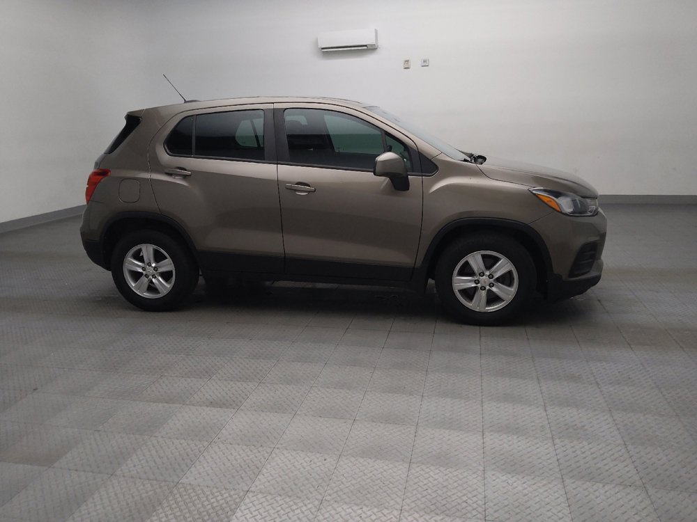 Used 2020 Chevrolet Trax LS image 11