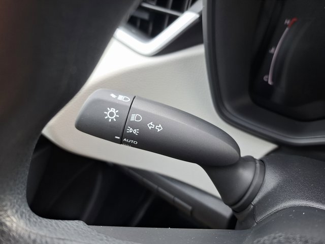 Used 2026 Toyota Corolla LE image 24