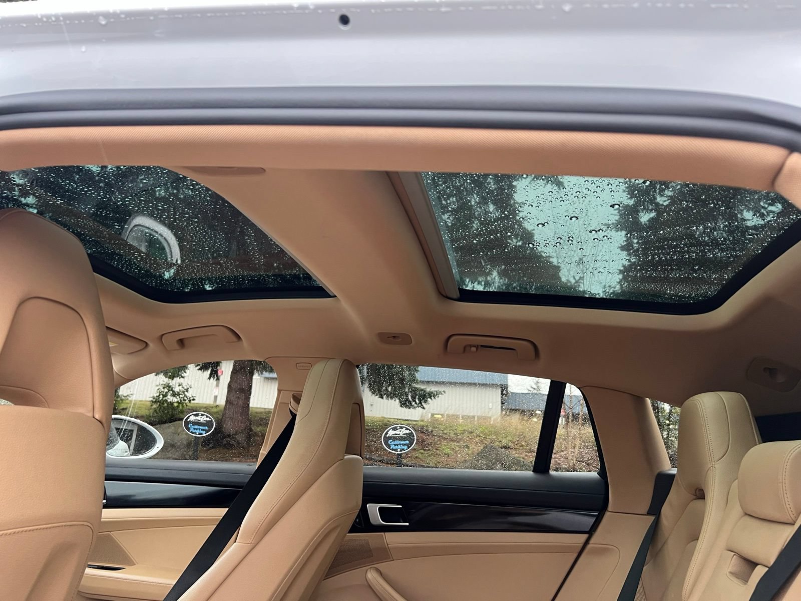 Used 2018 Porsche Panamera 4S AWD/4WD image 32