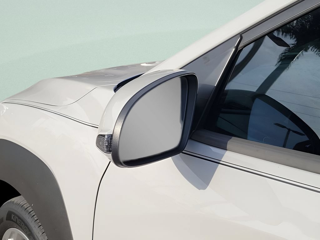 Used 2023 Hyundai Kona SEL w/ Cargo Package FWD image 28