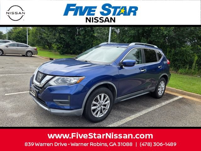 Used 2017 Nissan Rogue SV AWD/4WD image 3