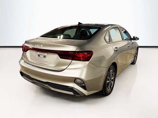 Used 2023 Kia Forte LXS w/ LXS Technology Package FWD image 7