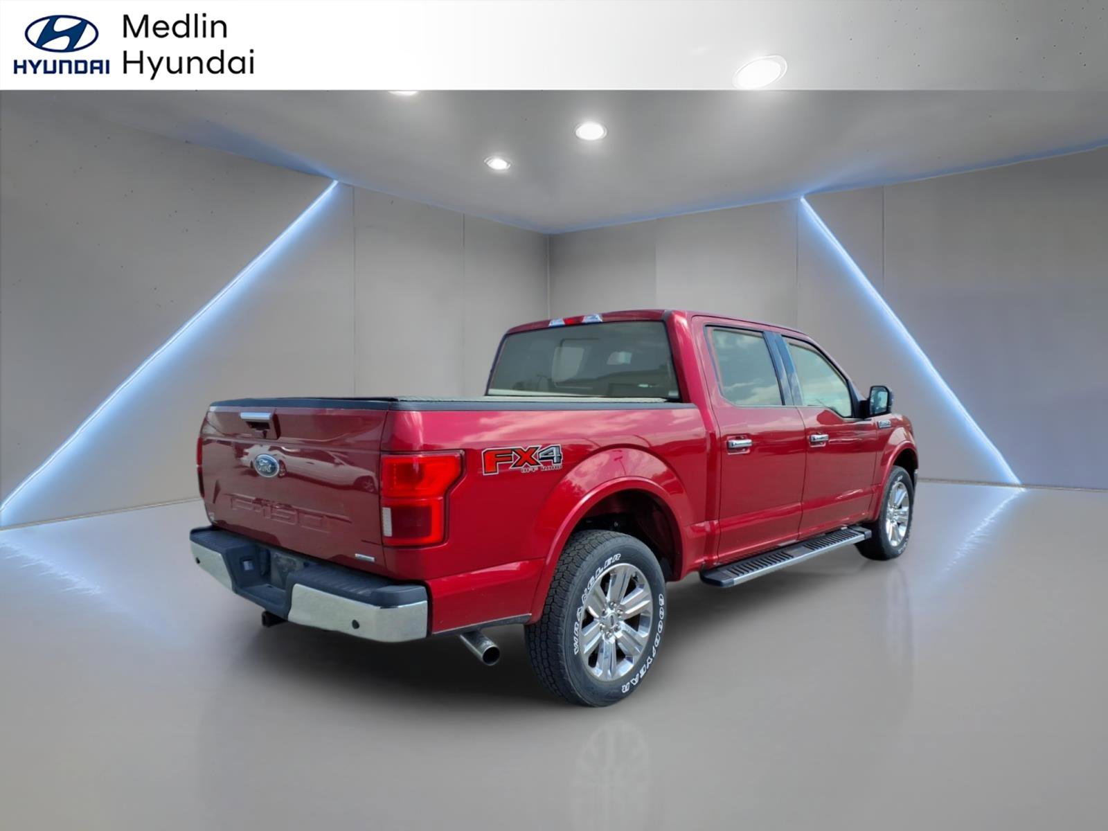 Used 2020 Ford F150 Lariat image 3