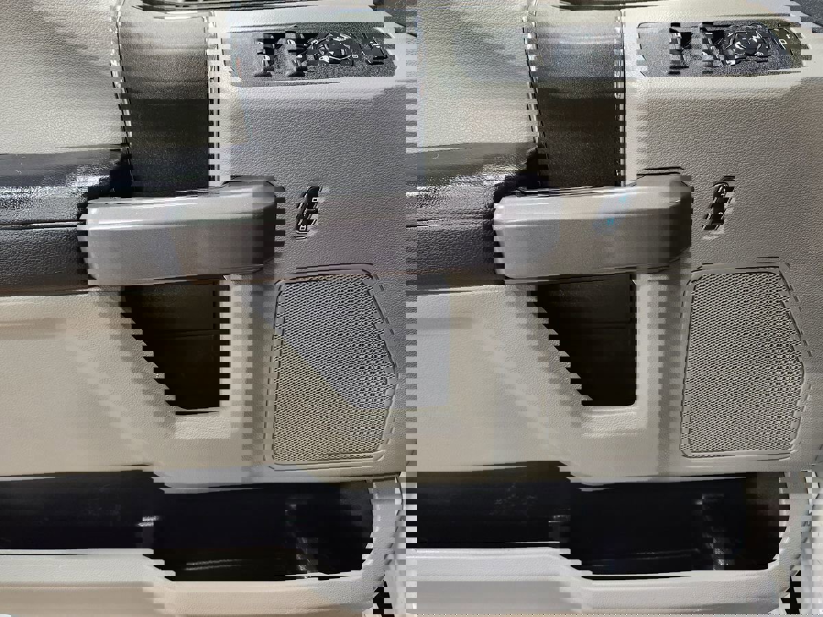 Used 2018 Ford F250 XLT w/ XLT Value Package image 43