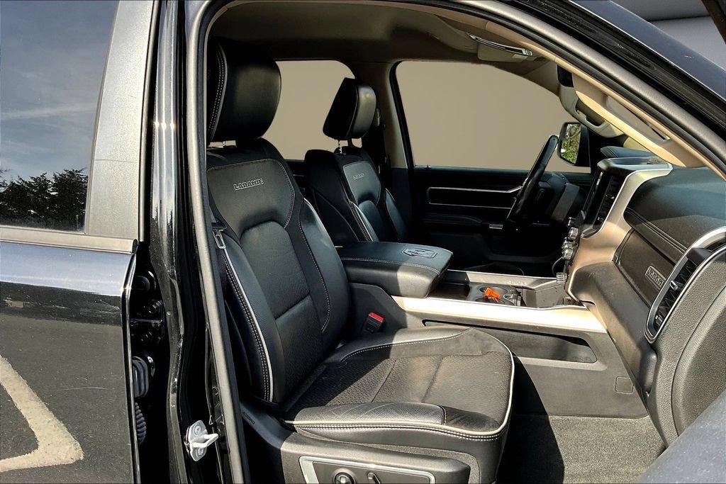 Used 2021 RAM 1500 Laramie AWD/4WD image 17