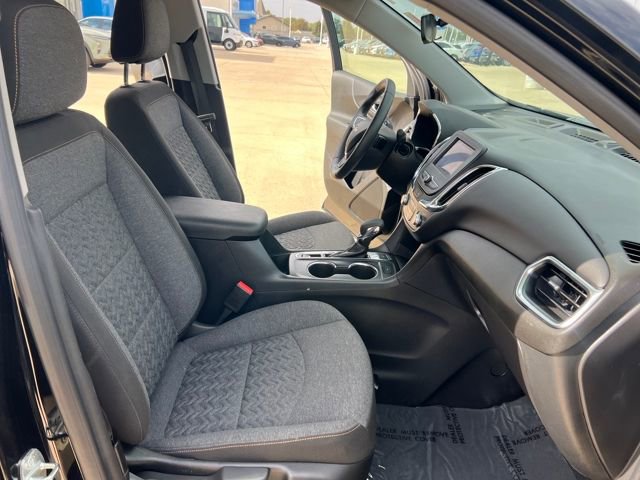 Certified 2023 Chevrolet Equinox LT w/ Driver Convenience Package image 15