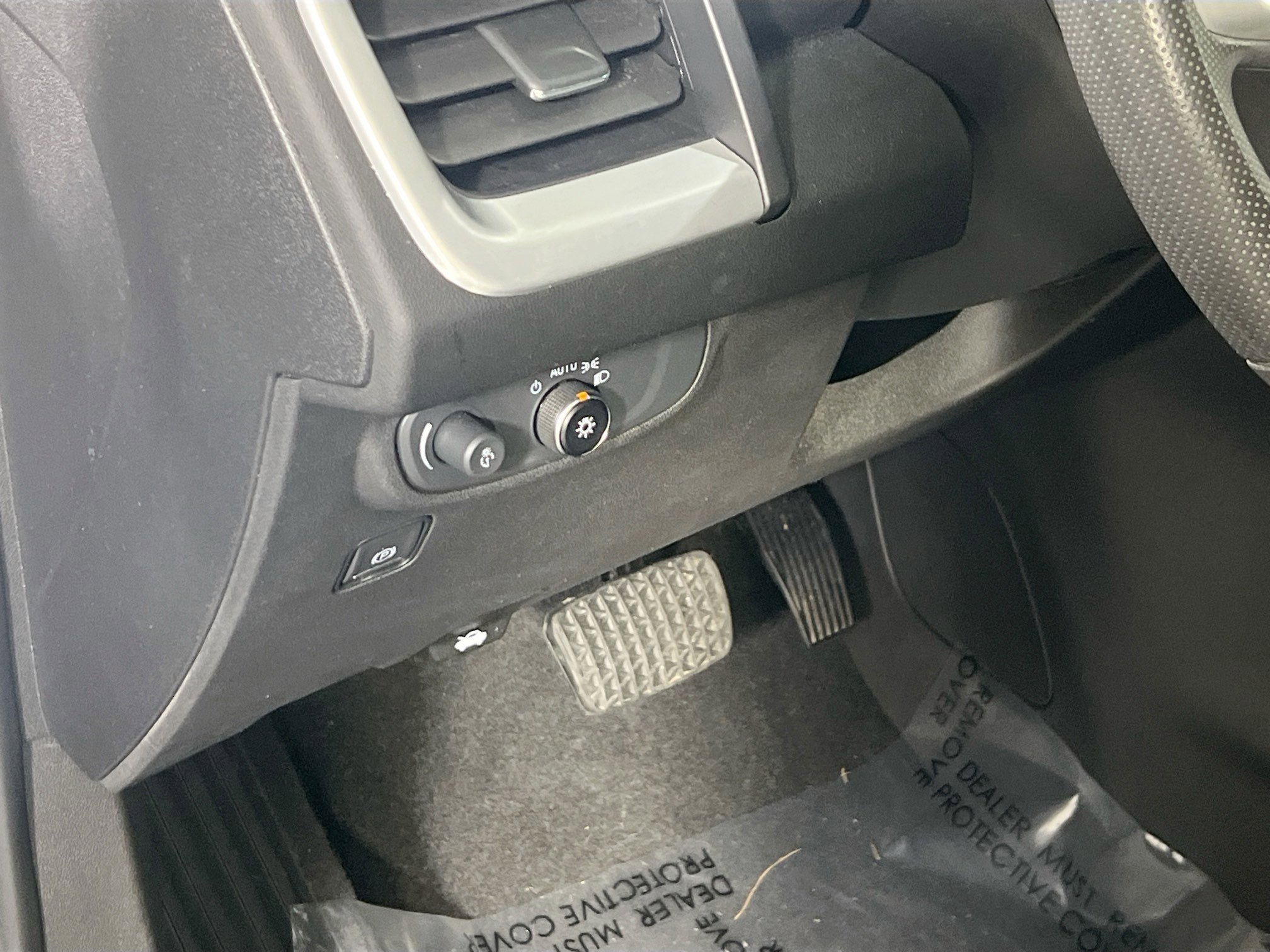 Used 2022 GMC Terrain SLE w/ Driver Convenience Package image 10