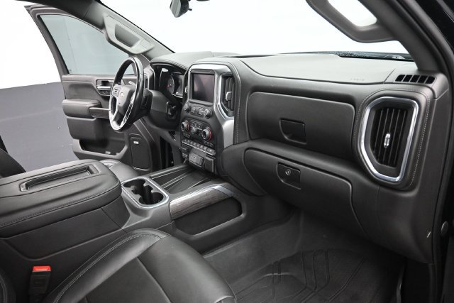 Used 2020 Chevrolet Silverado 1500 LTZ w/ LTZ Premium Package AWD/4WD image 29