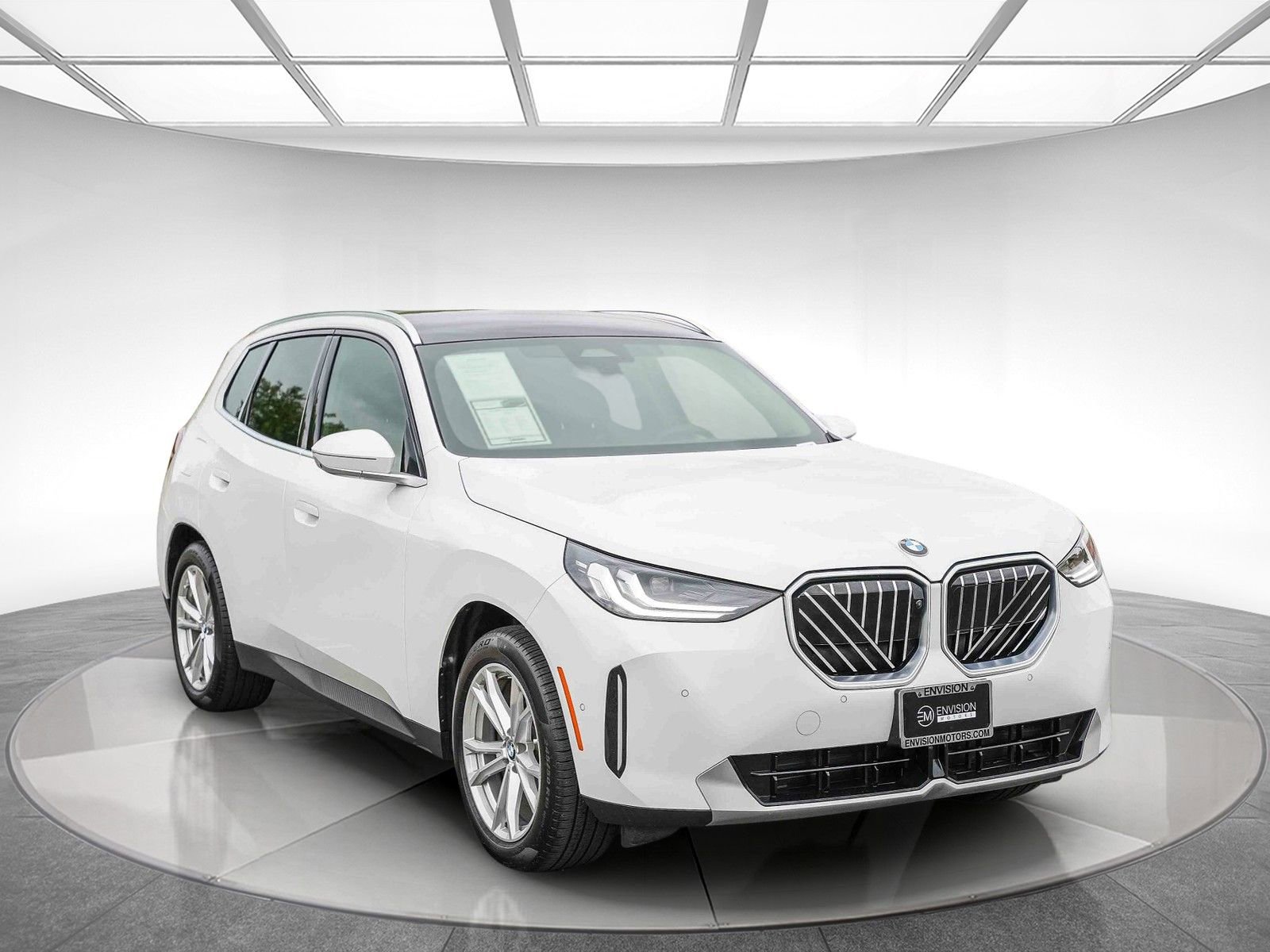 Used 2025 BMW X3 xDrive30 w/ Premium Package AWD/4WD image 5