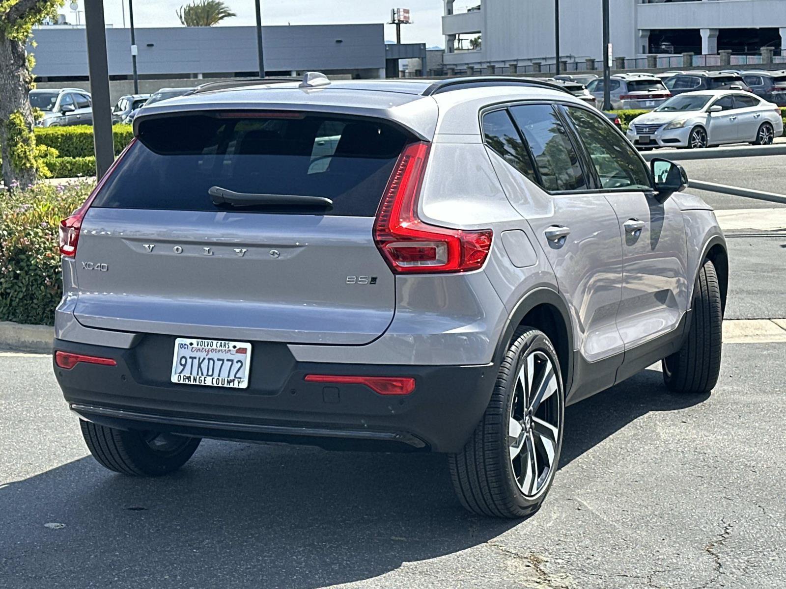 Certified 2026 Volvo XC40 B5 Ultra w/ Climate Package AWD/4WD image 4