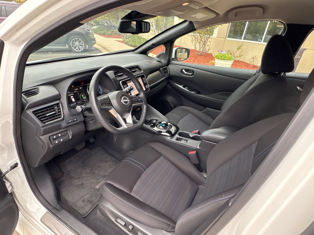 Used 2024 Nissan Leaf SV Plus FWD image 25