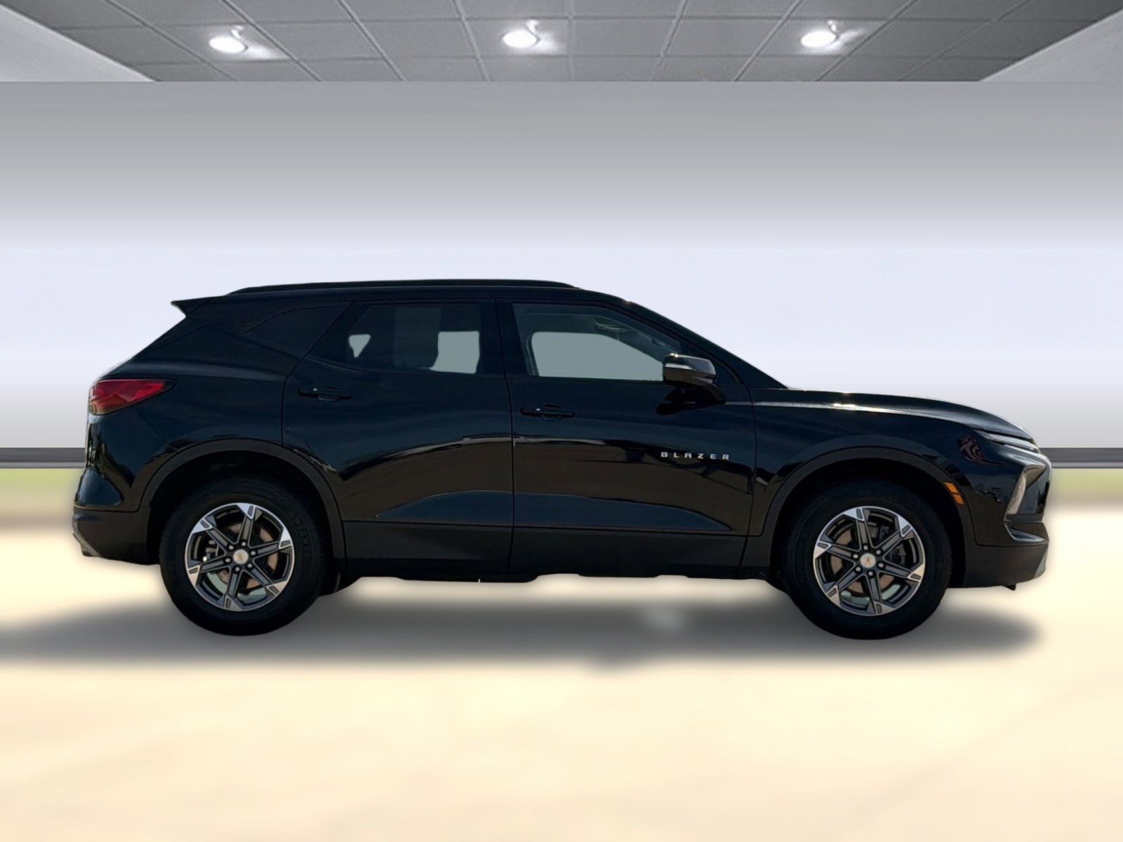Used 2024 Chevrolet Blazer LT AWD/4WD image 7
