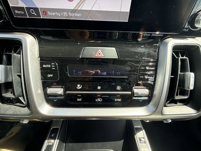 Used 2023 Kia Sorento S w/ Panoramic Sunroof Package image 19