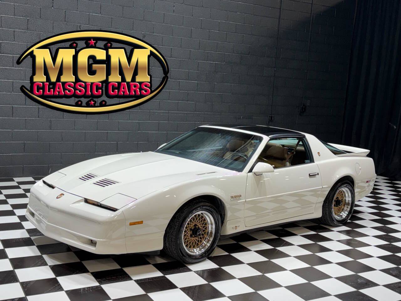 Used 1989 Pontiac Firebird Trans Am image 1