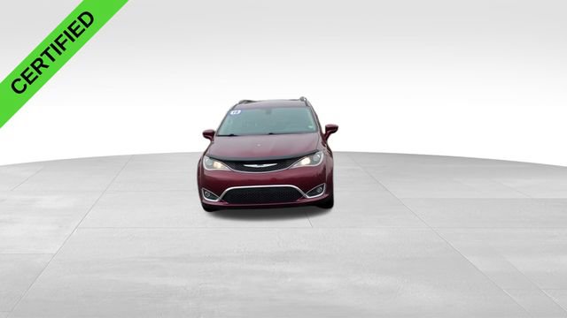 Used 2018 Chrysler Pacifica Touring-L Plus image 4