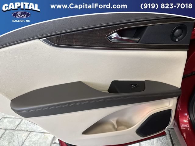 Used 2020 Lincoln Nautilus Reserve FWD image 17