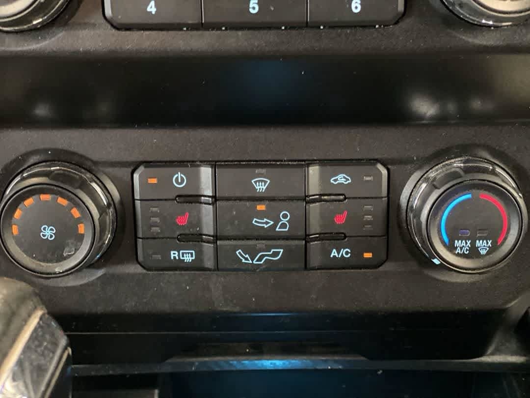 Used 2020 Ford F150 XLT w/ Equipment Group 302A Luxury AWD/4WD image 21