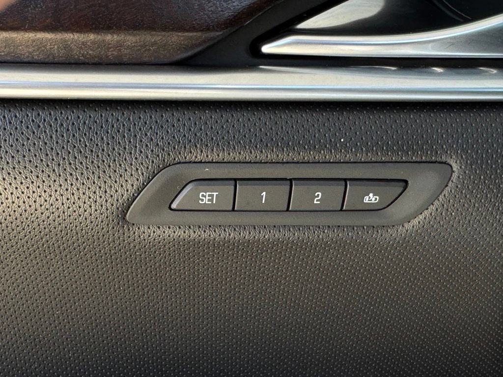 Used 2019 Cadillac XTS Luxury FWD image 28