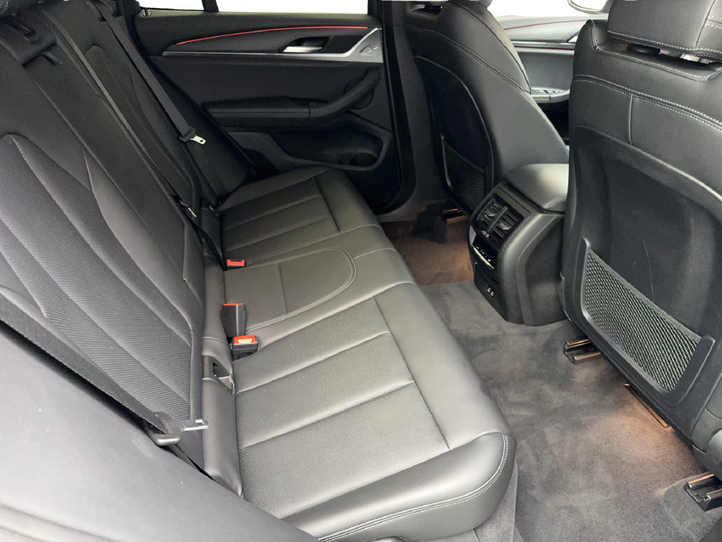 Used 2023 BMW X3 xDrive30i w/ Premium Package w/ZPA AWD/4WD image 41