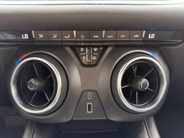 Used 2023 Chevrolet Blazer LT FWD image 22