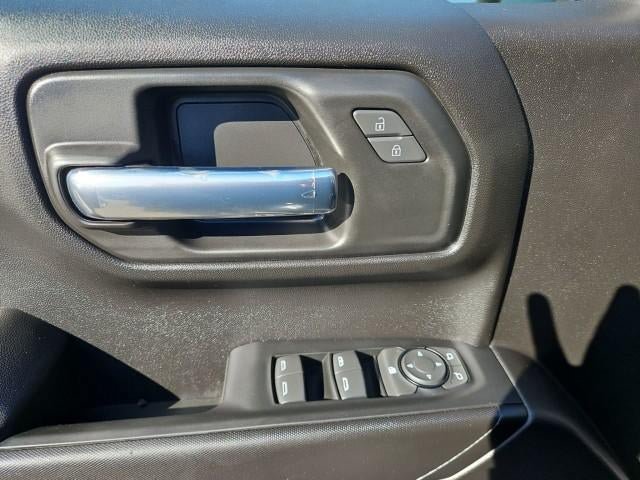Used 2025 Chevrolet Silverado 1500 Custom RWD image 22