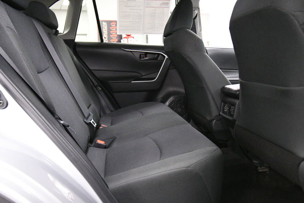 Certified 2024 Toyota RAV4 LE image 22