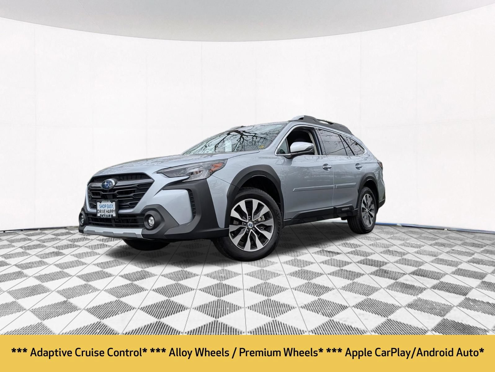 Certified 2025 Subaru Outback Touring AWD/4WD image 2